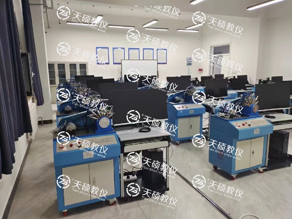 前方不斷傳來捷報！????多個實驗實訓(xùn)室交付驗收完成！機(jī)械原理、機(jī)械設(shè)計實驗室，機(jī)械制圖實訓(xùn)室和液壓實訓(xùn)室！